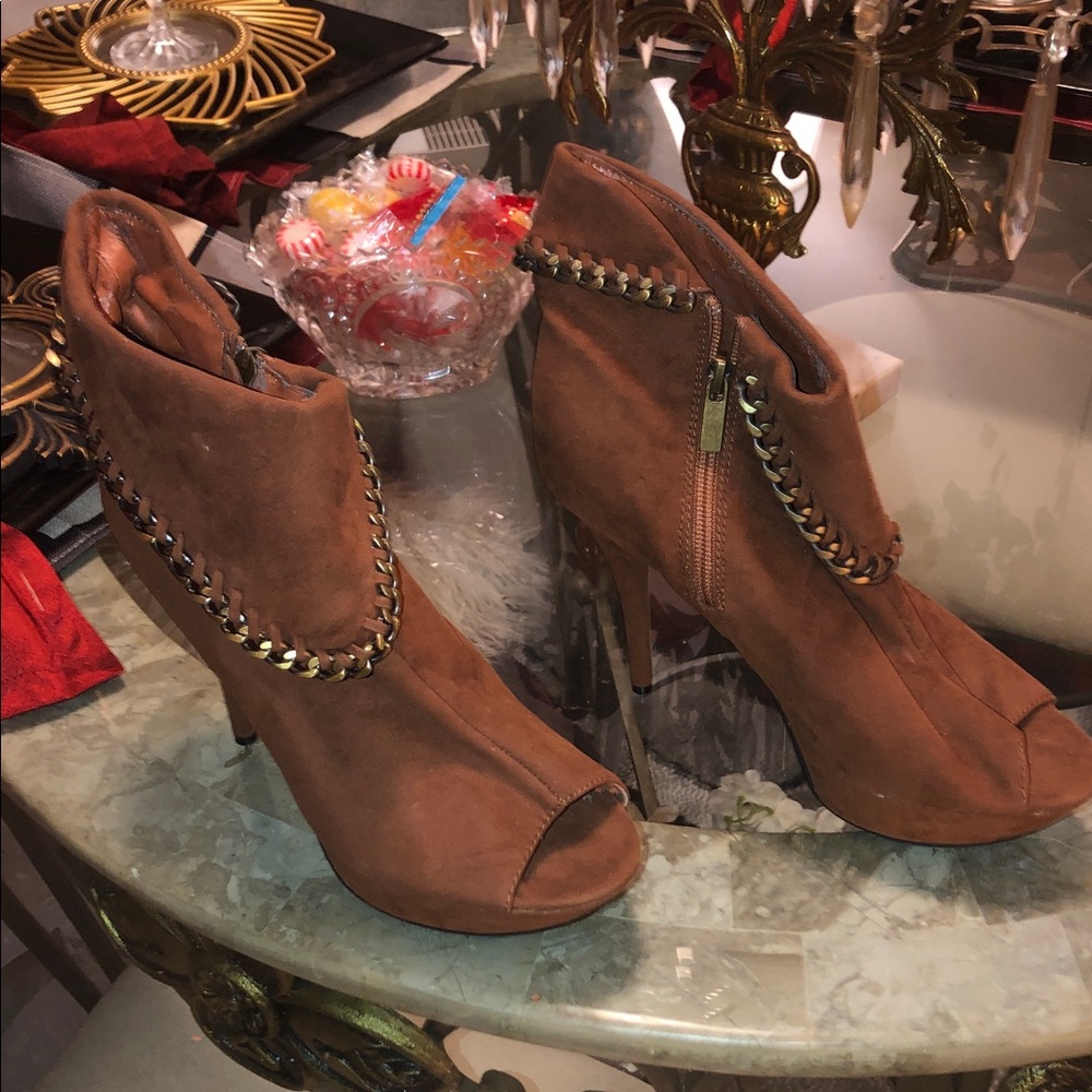 Women’s Brown Suede Peep-Toe Ankle Booties with Chain Detail - Picture 2 of 4